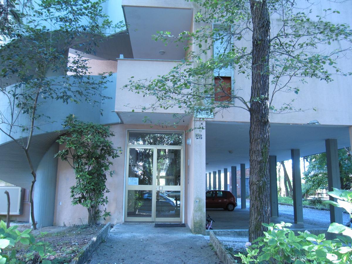Appartamento Claudia Grado Exteriör bild